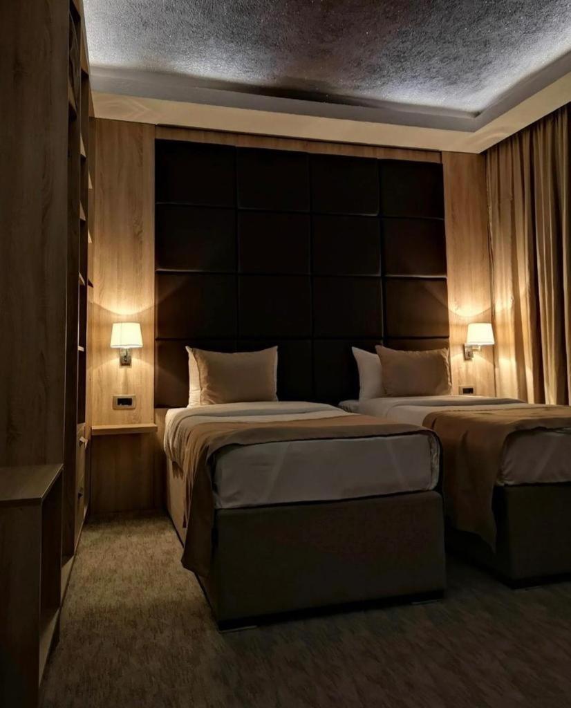 Hotel Ideall Подгориця Екстер'єр фото