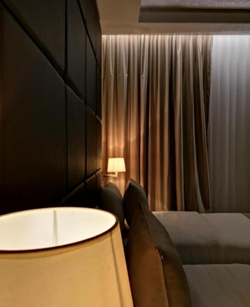 Hotel Ideall Подгориця Екстер'єр фото