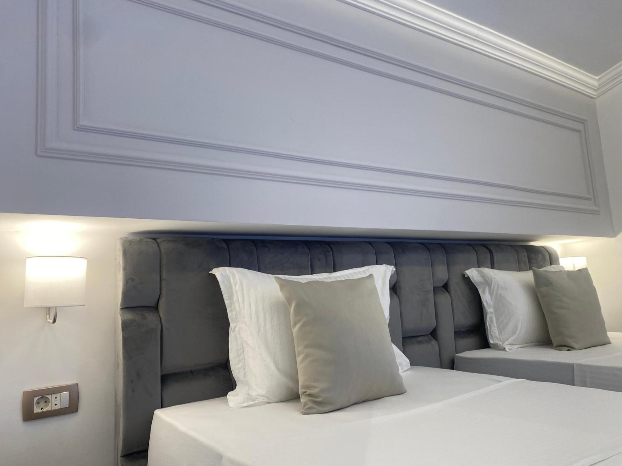 Hotel Ideall Подгориця Екстер'єр фото