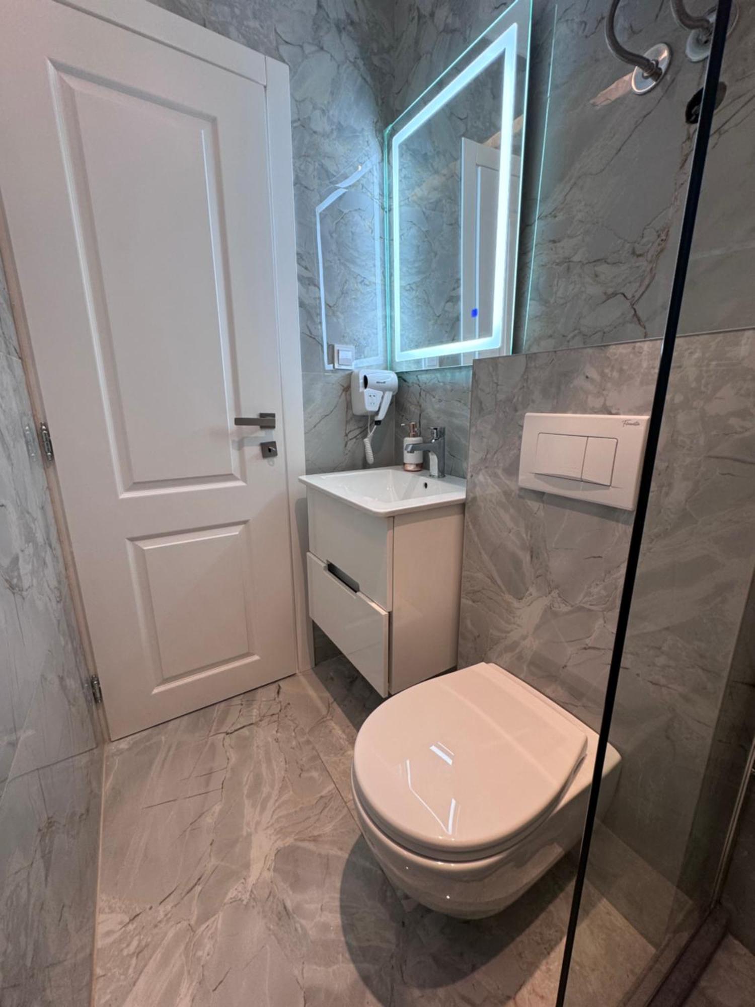 Hotel Ideall Подгориця Екстер'єр фото